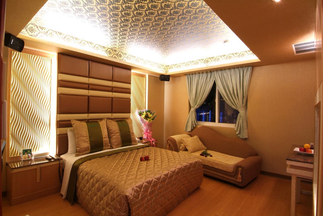 Cai-Lai Motel Yangmei Exteriér fotografie